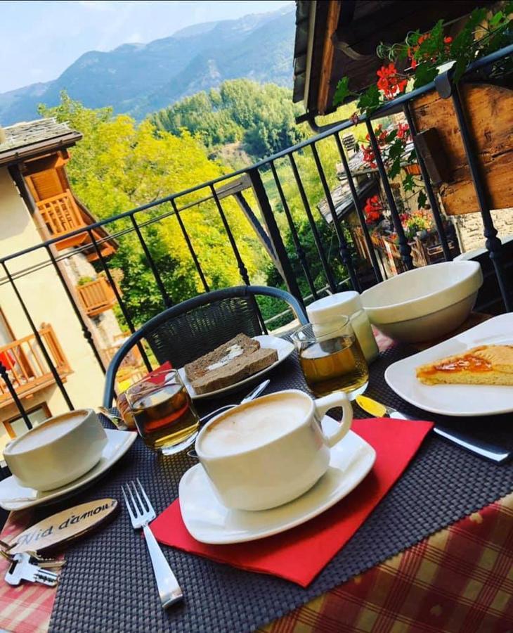 Relais Du Paradis Chambres D'Hotes อินทรอด ภายนอก รูปภาพ