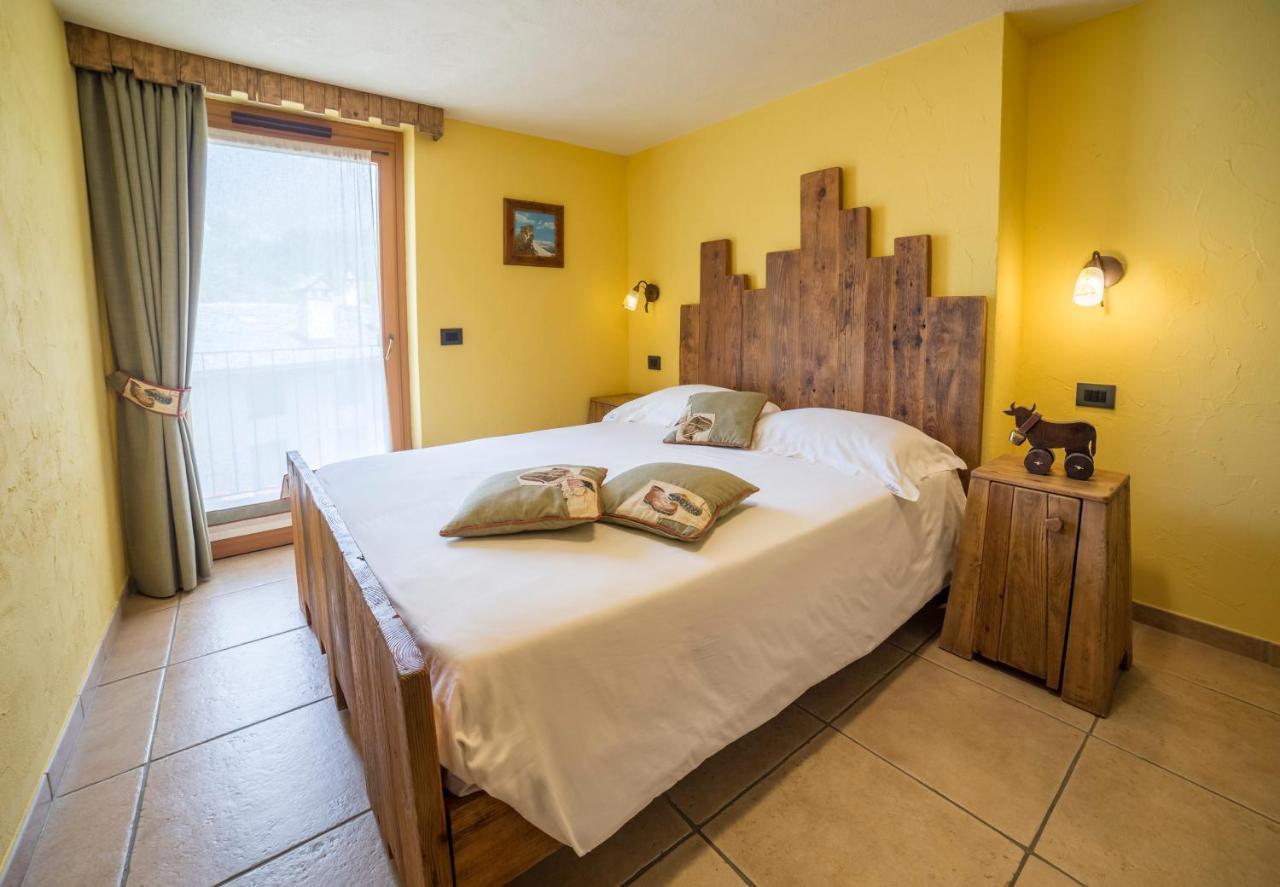 Relais Du Paradis Chambres D'Hotes อินทรอด ภายนอก รูปภาพ