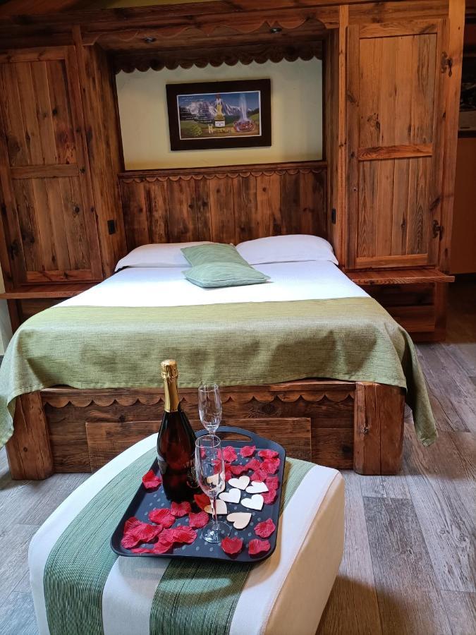 Relais Du Paradis Chambres D'Hotes อินทรอด ภายนอก รูปภาพ
