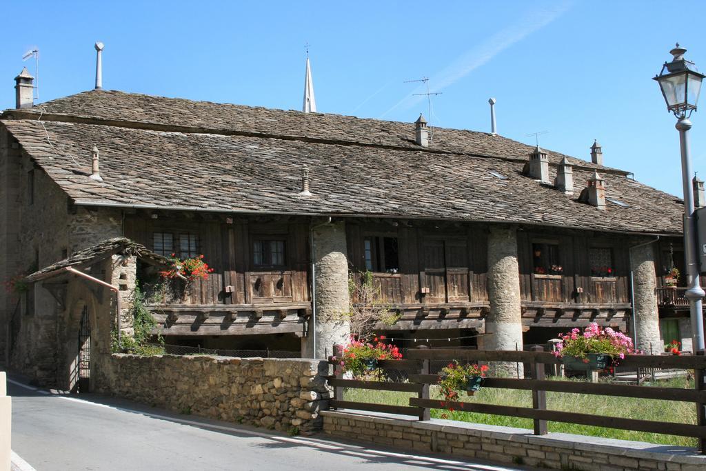 Relais Du Paradis Chambres D'Hotes อินทรอด ภายนอก รูปภาพ