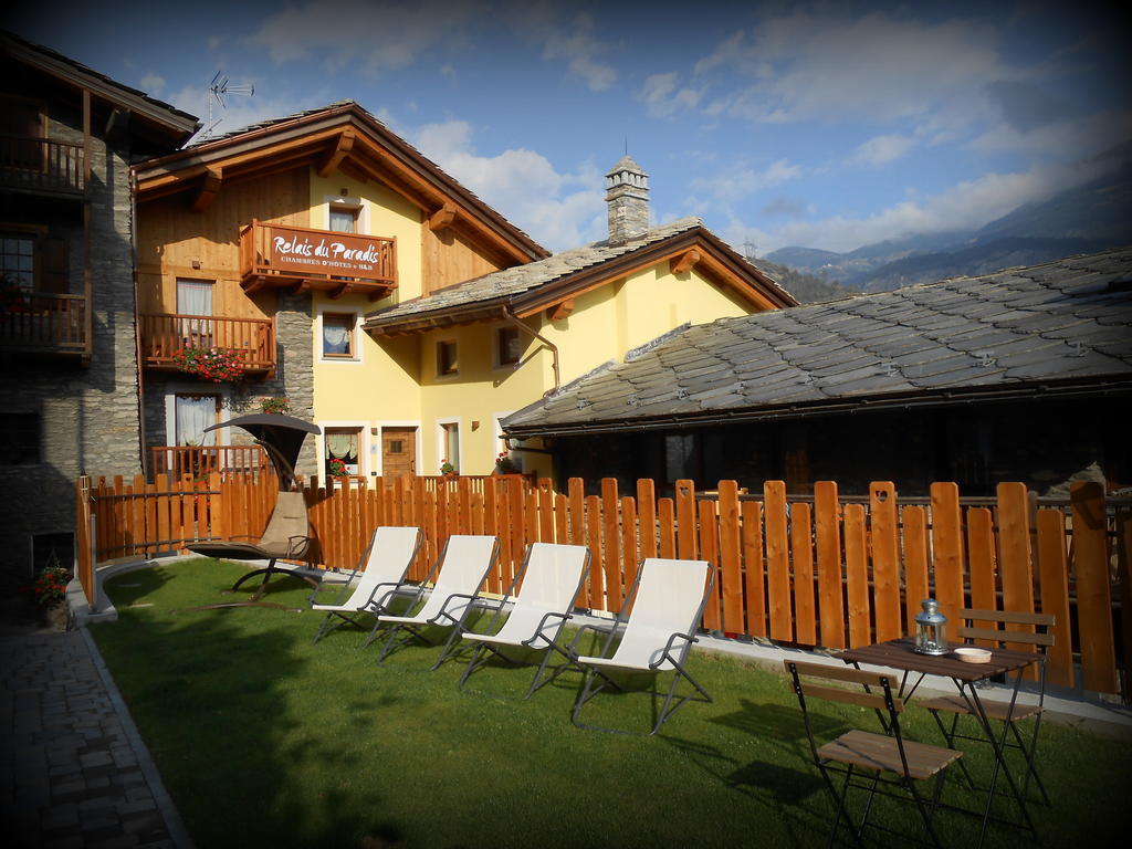 Relais Du Paradis Chambres D'Hotes อินทรอด ภายนอก รูปภาพ
