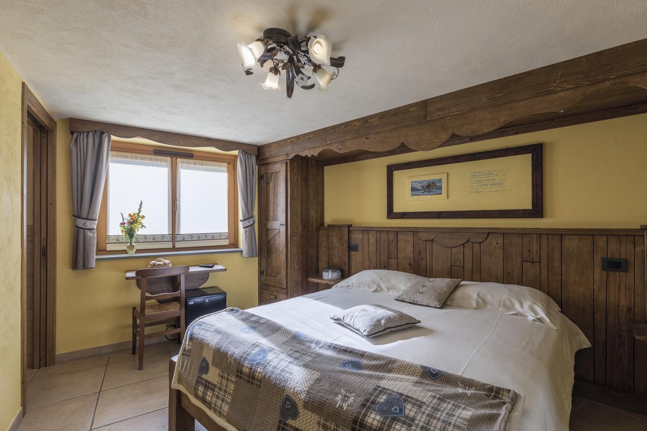 Relais Du Paradis Chambres D'Hotes อินทรอด ภายนอก รูปภาพ